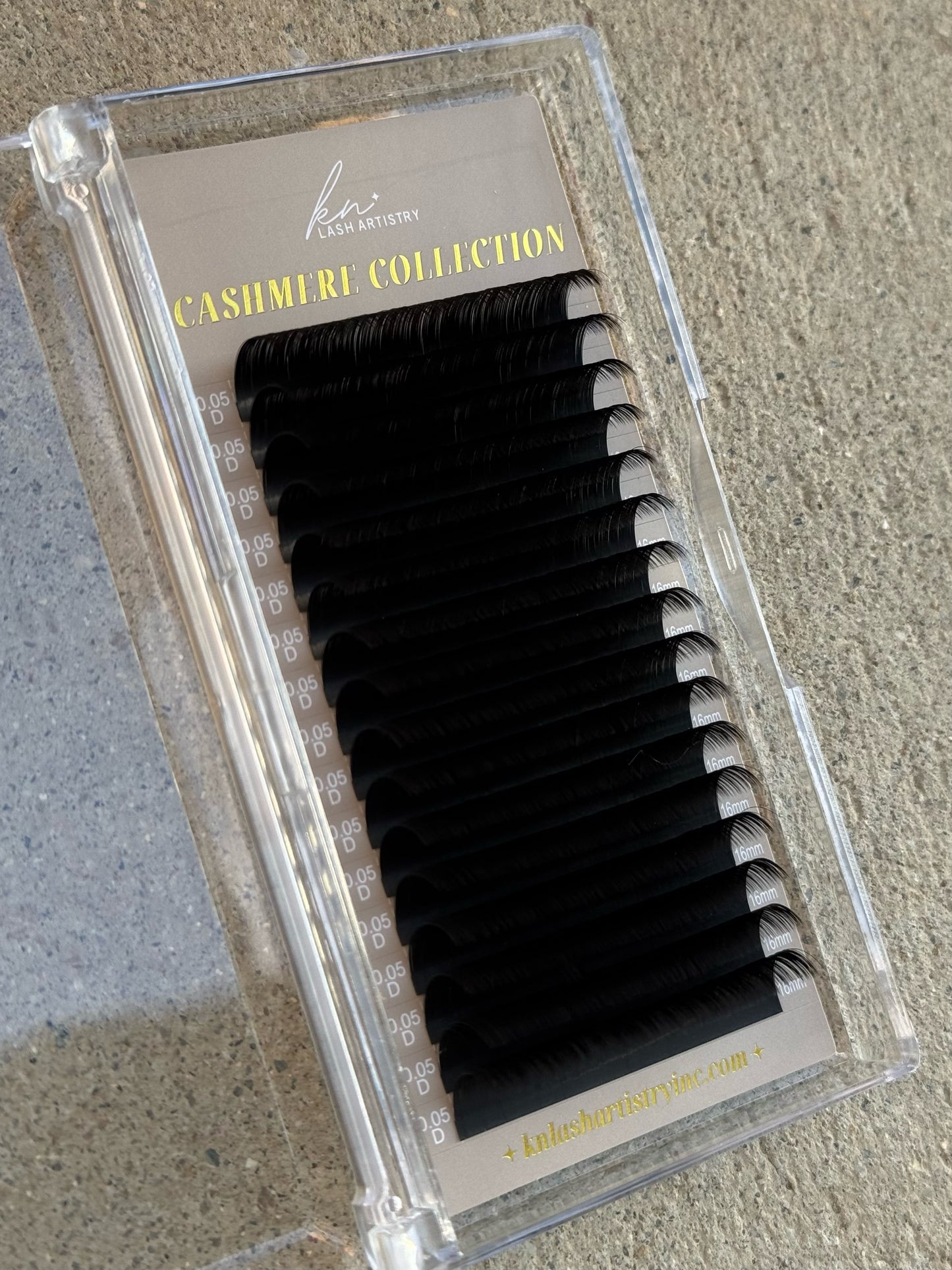 0.03 Cashmere Mix Trays
